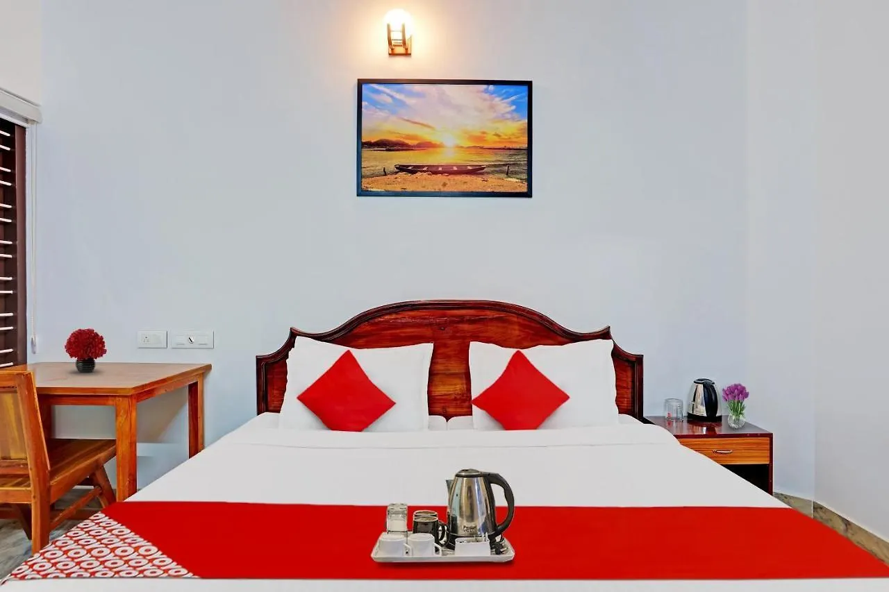 Oyo Pop Tavern Heritage Thiruvananthapuram Hotel